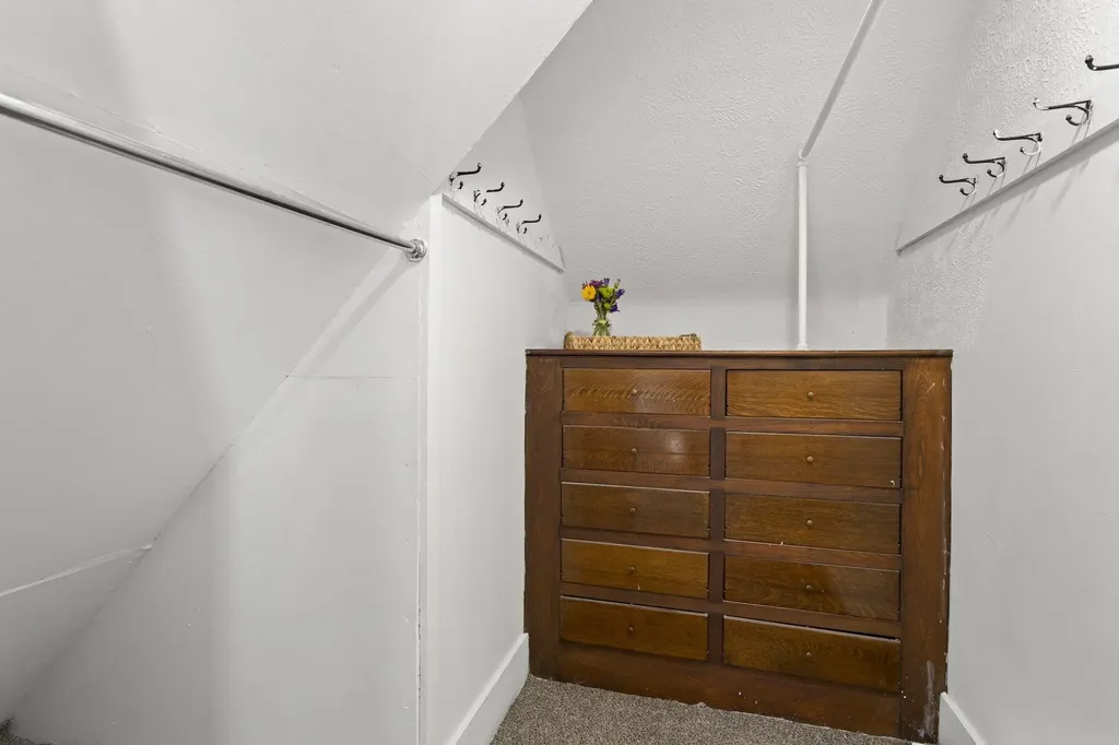 68 Liberty Street Manchester NH 03104