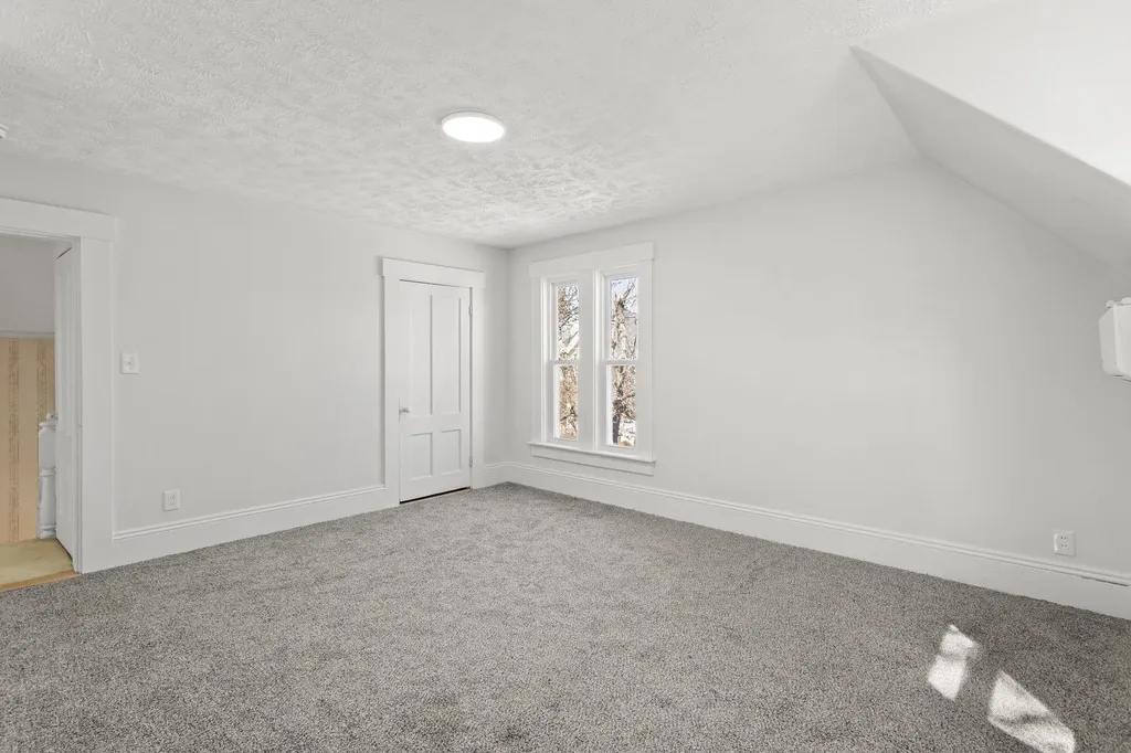 68 Liberty Street Manchester NH 03104