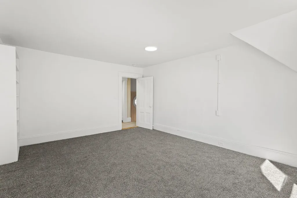 68 Liberty Street Manchester NH 03104