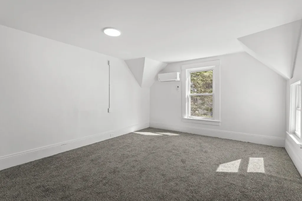 68 Liberty Street Manchester NH 03104