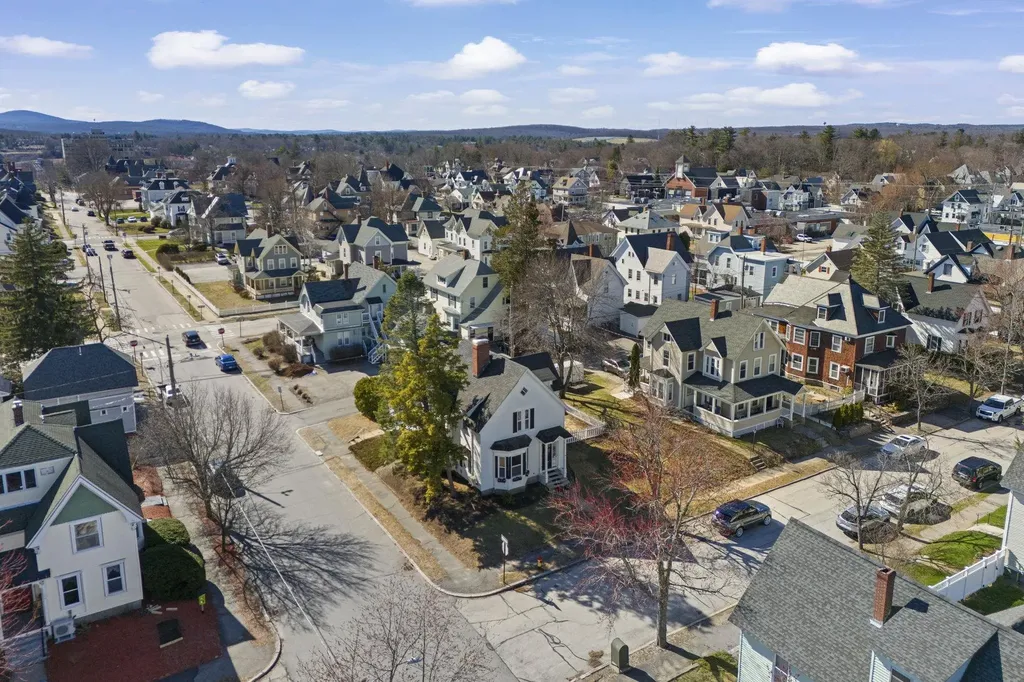 68 Liberty Street Manchester NH 03104