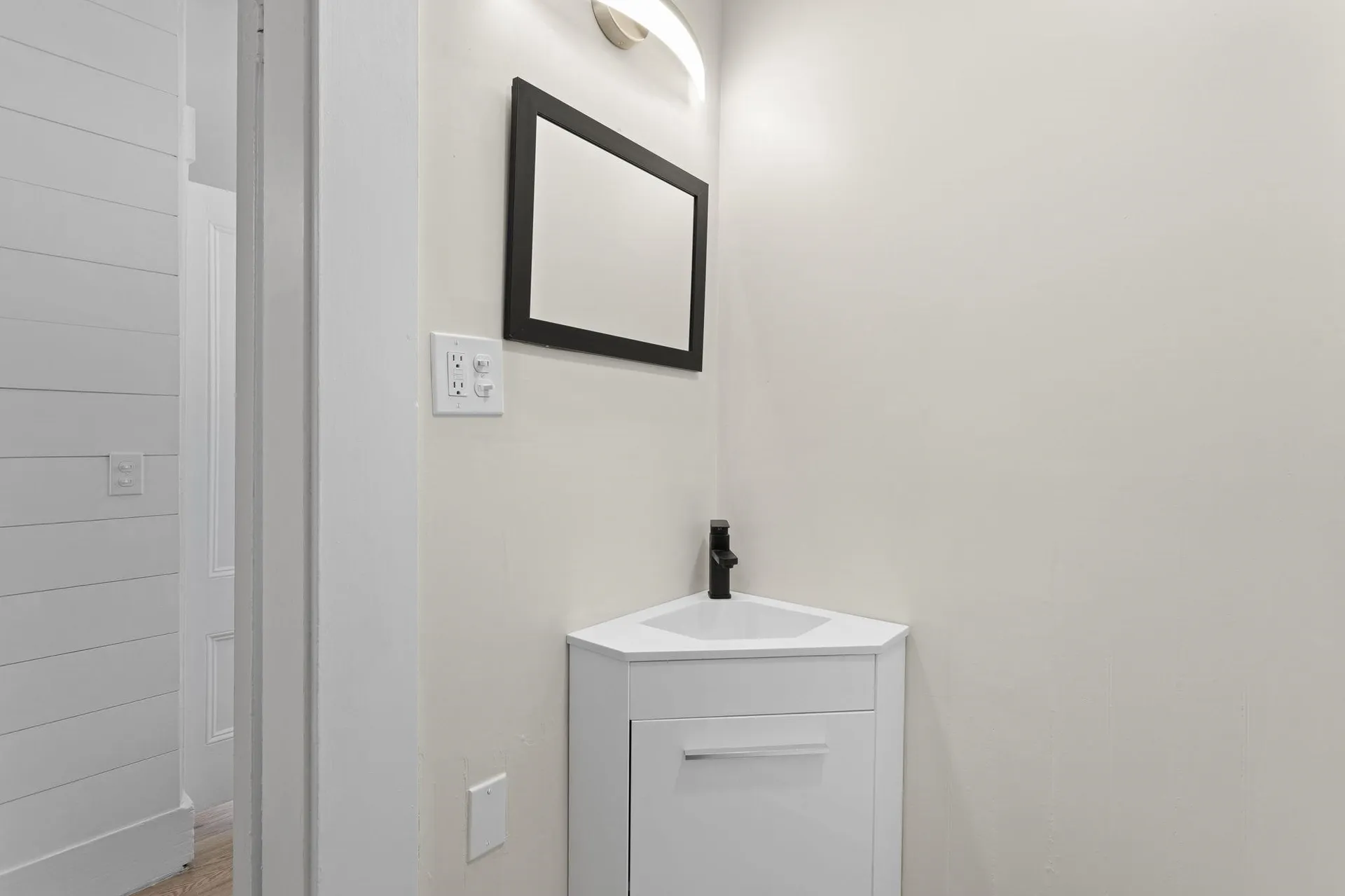 68 Liberty Street Manchester NH 03104