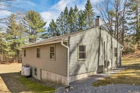 124 Pine Meadow Circle Bennington NH 03442