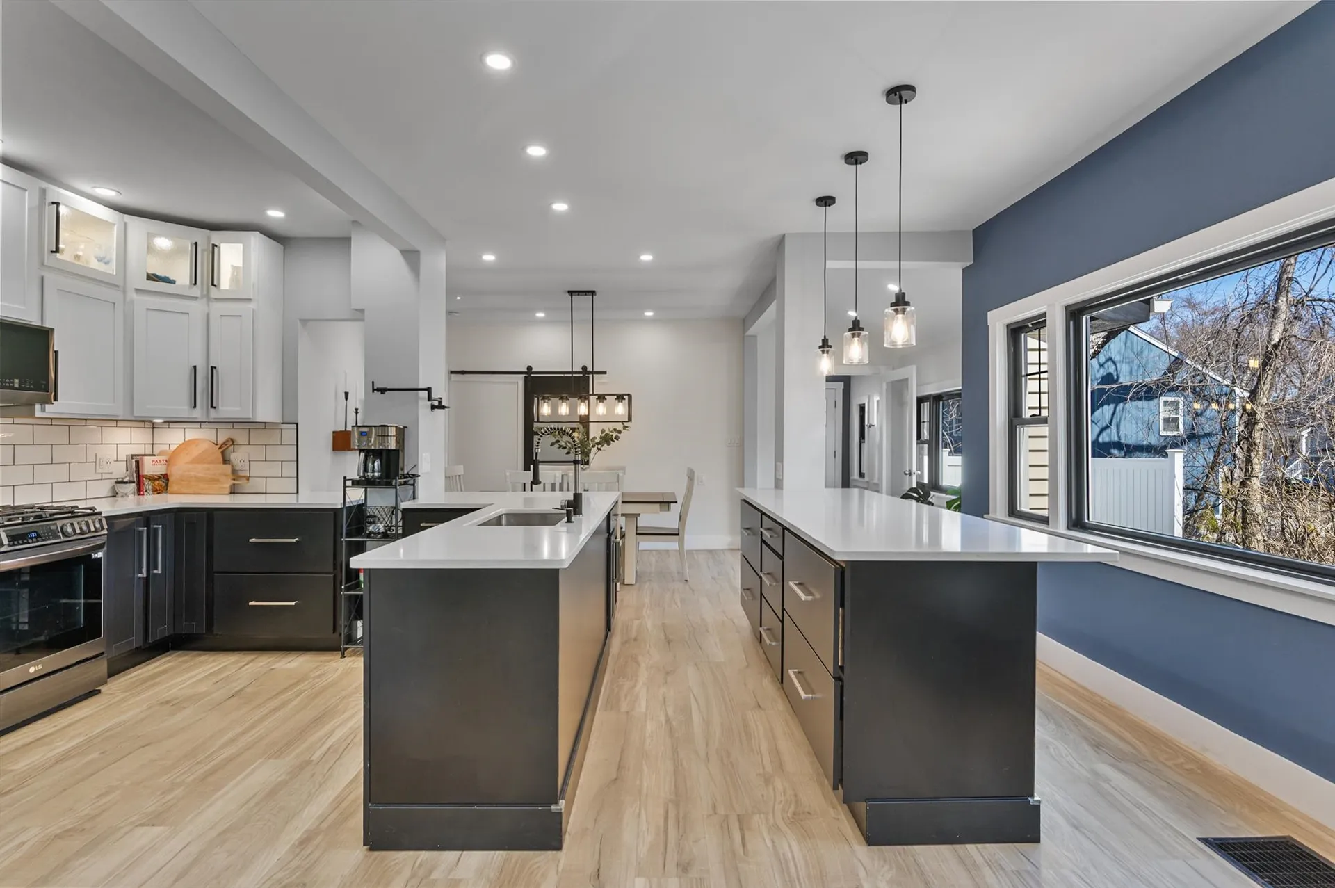 39 South Avenue Derry NH 03038