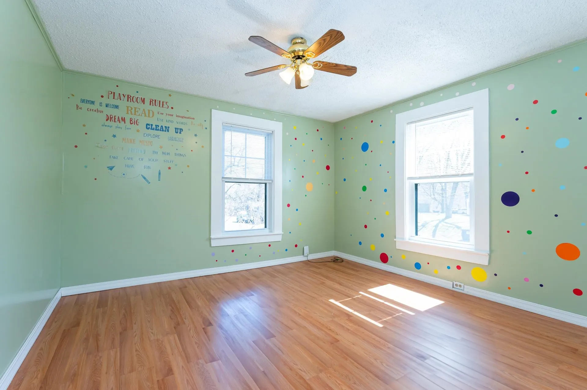 39 South Avenue Derry NH 03038