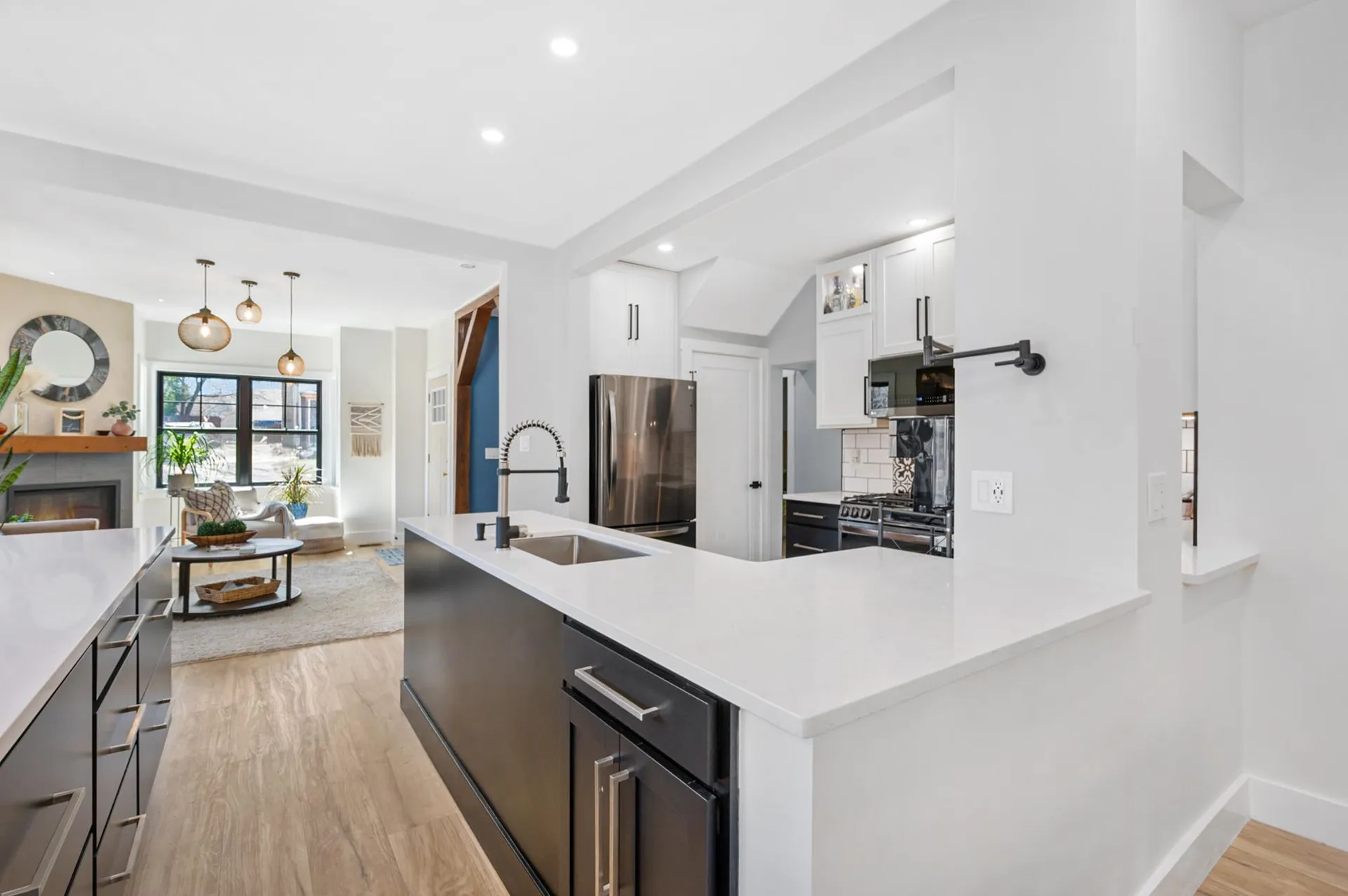 39 South Avenue Derry NH 03038