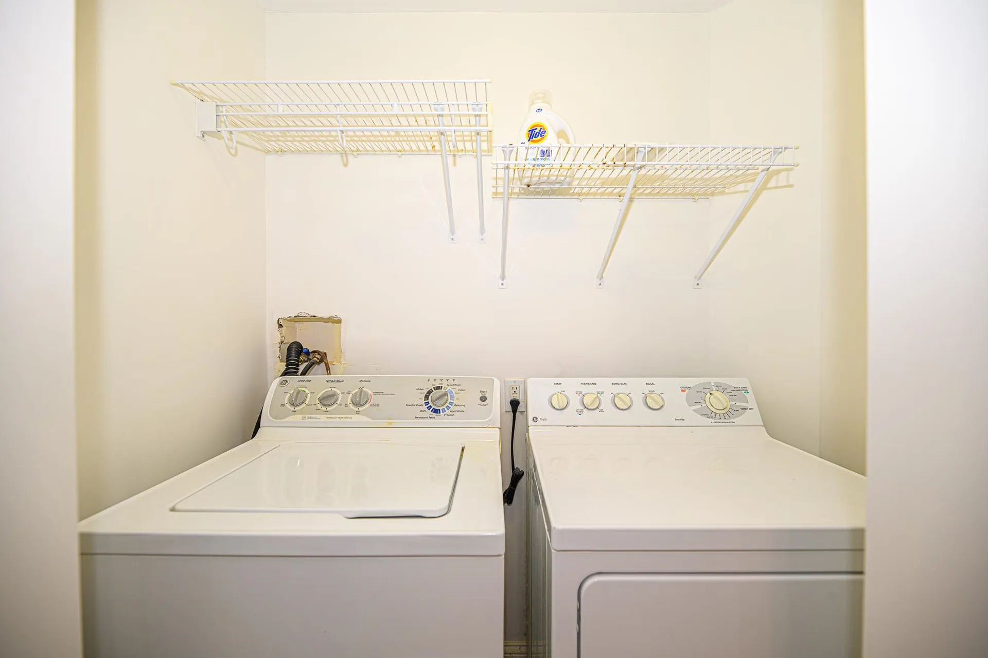 39 Hampton Meadows Hampton NH 03842