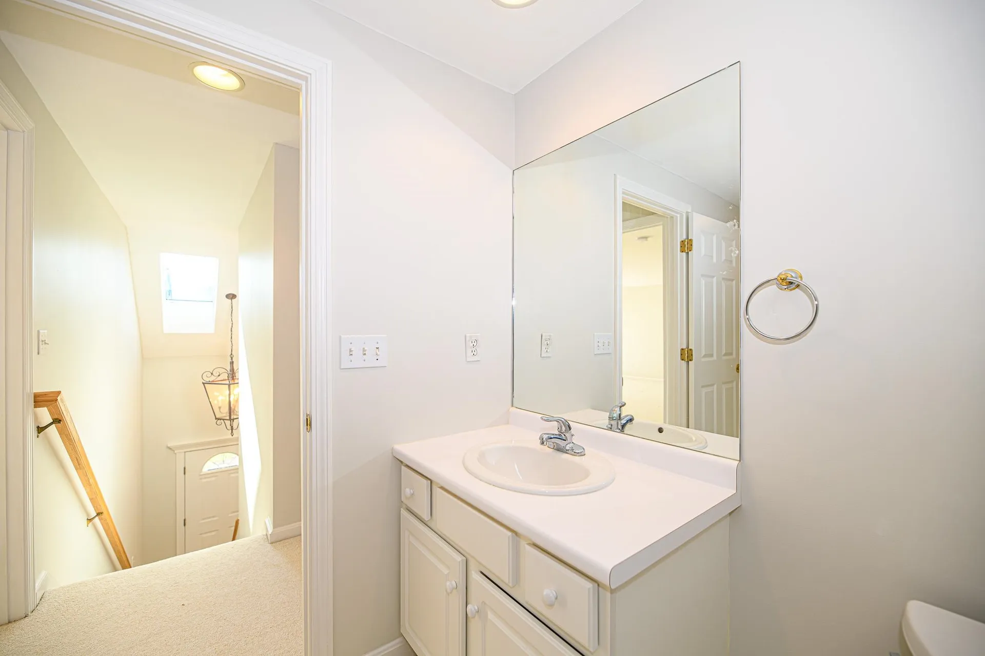 39 Hampton Meadows Hampton NH 03842