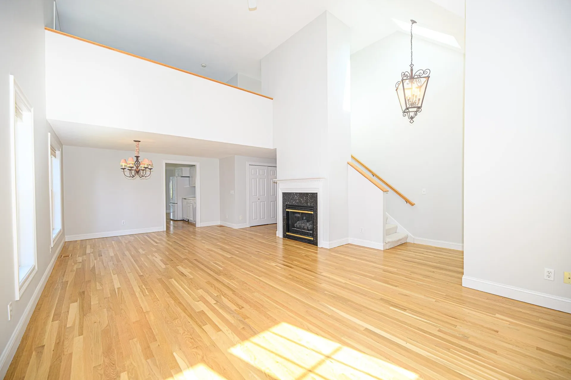 39 Hampton Meadows Hampton NH 03842