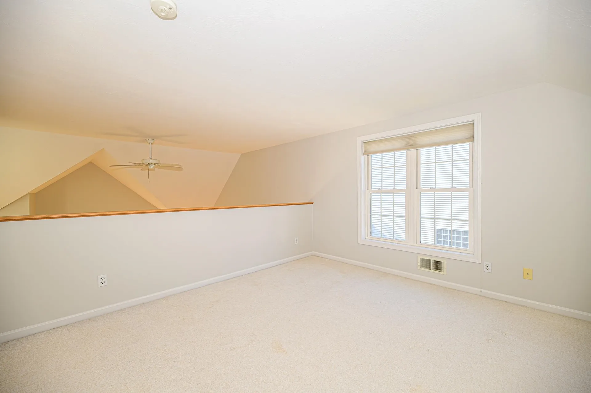 39 Hampton Meadows Hampton NH 03842