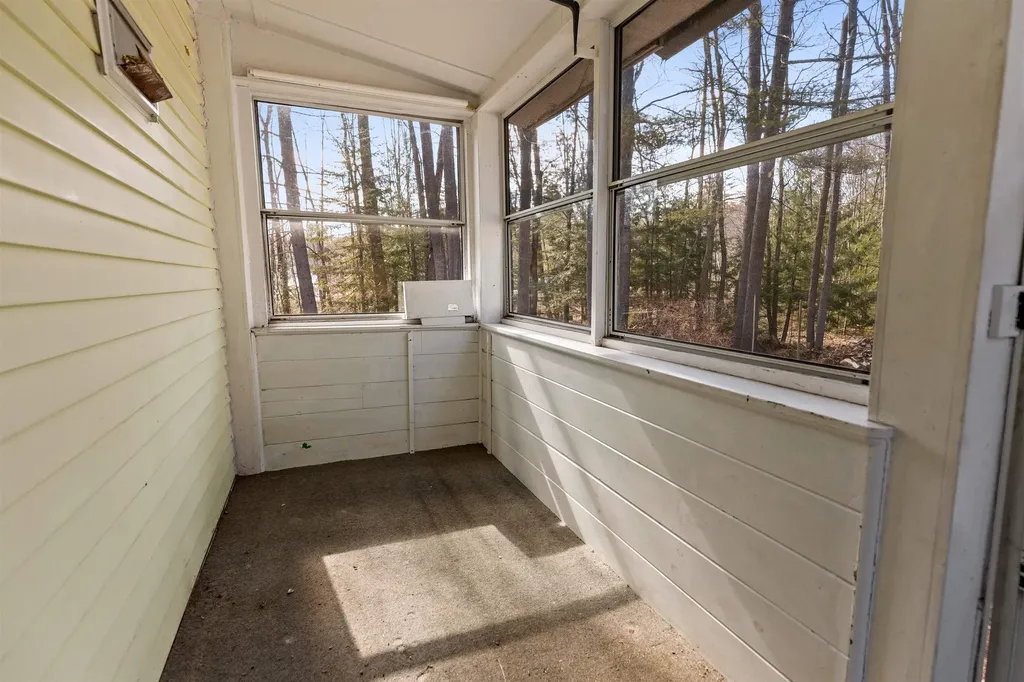 193 River Street Ashland NH 03217