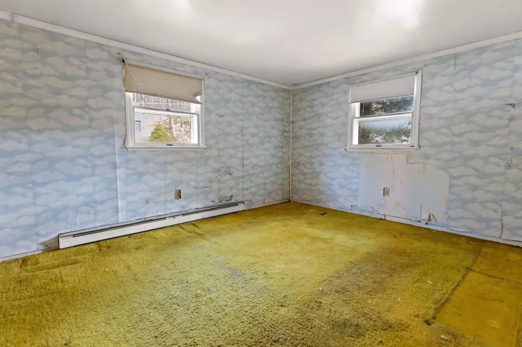 193 River Street Ashland NH 03217