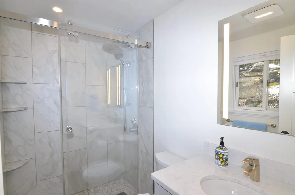 3 Trillium Lane Grantham NH 03753