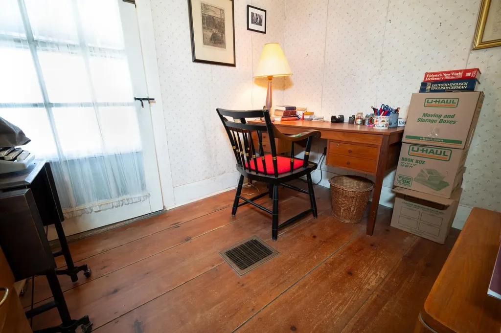 228 Woodward Hill Road Francestown NH 03043