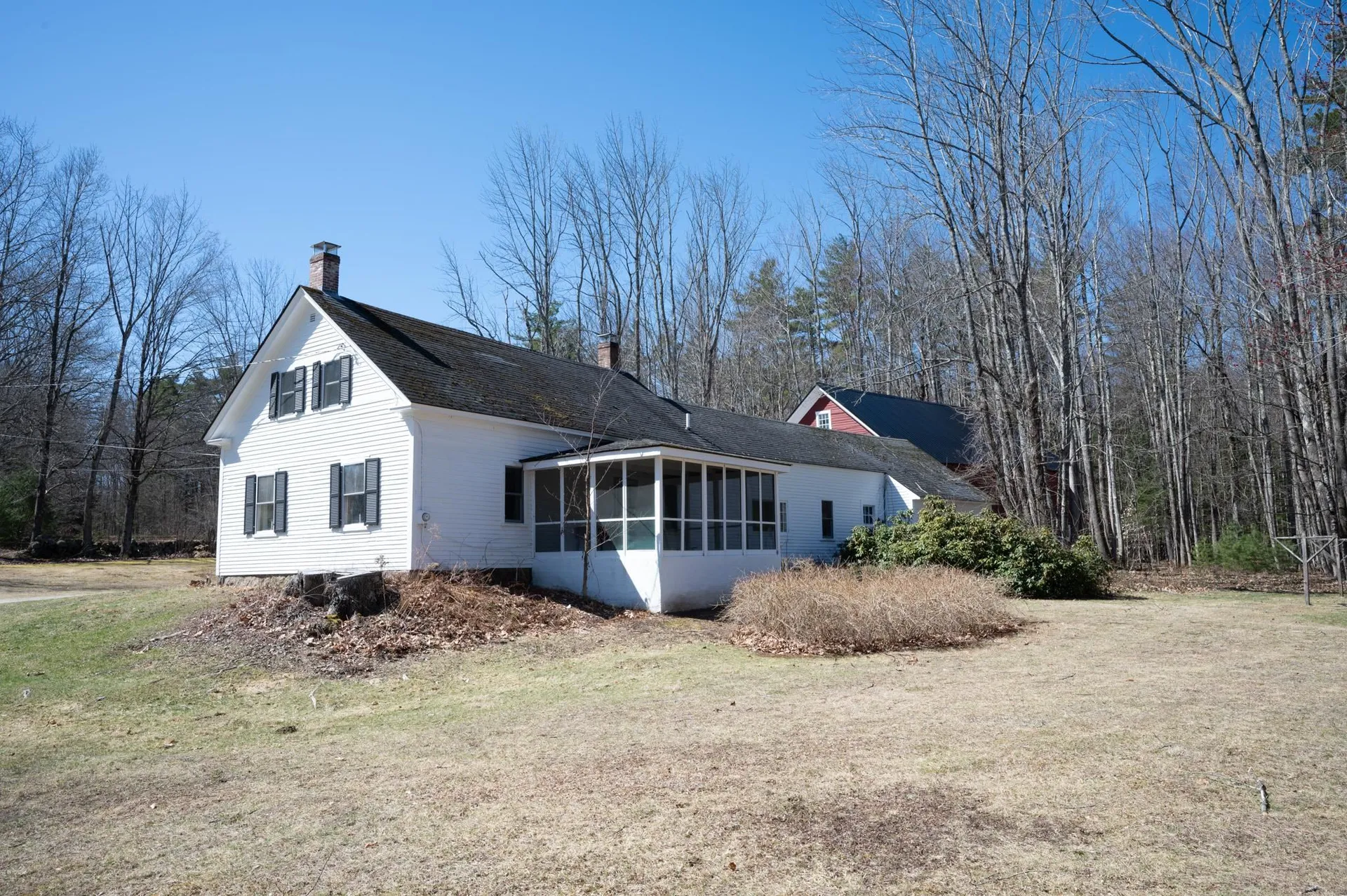 228 Woodward Hill Road Francestown NH 03043