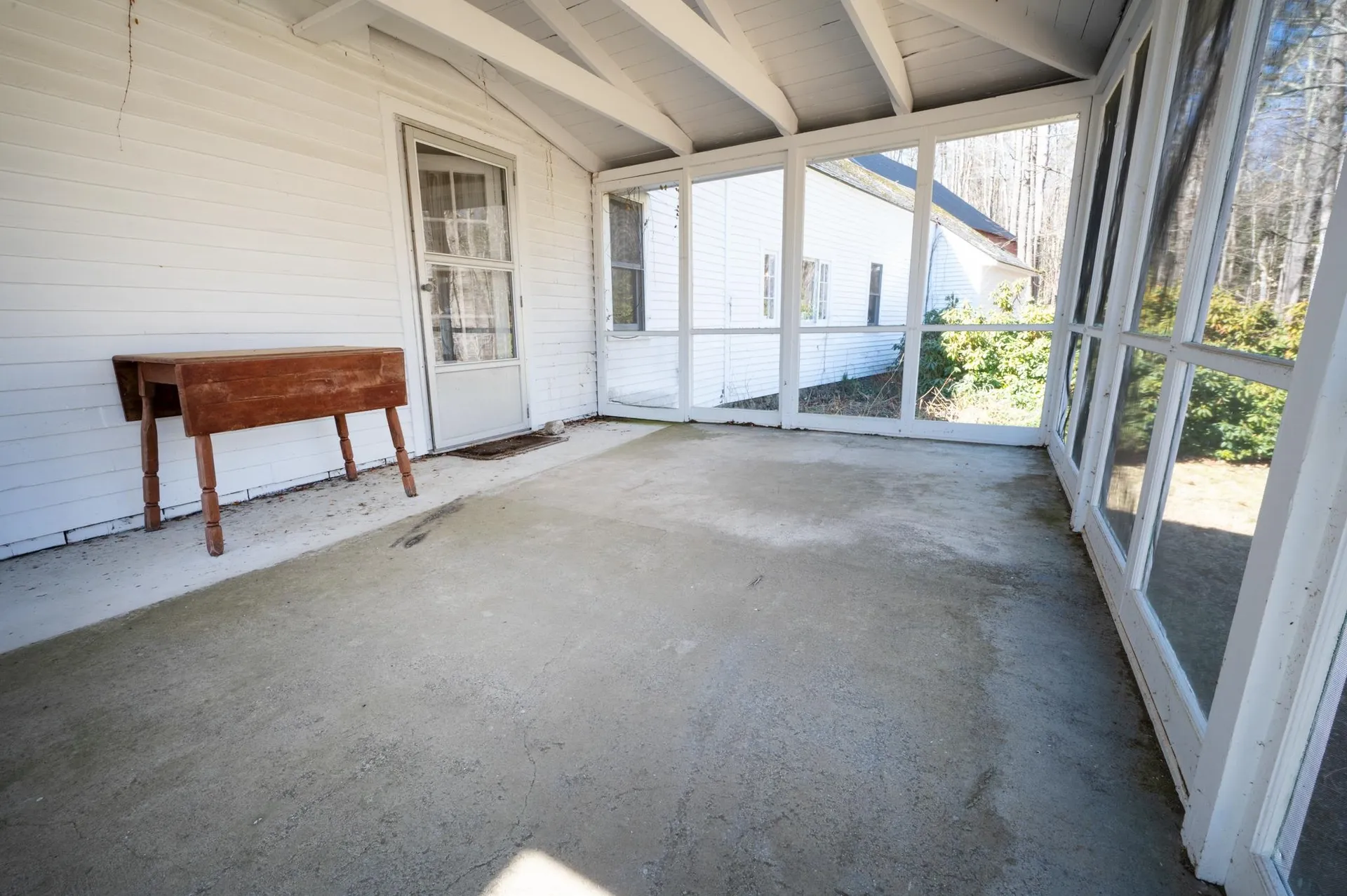 228 Woodward Hill Road Francestown NH 03043