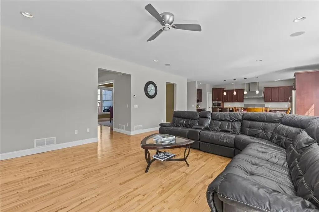 197 Old Stage Road Essex VT 05452