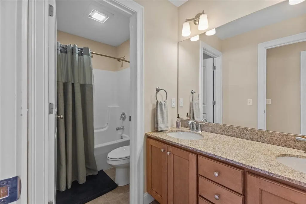 197 Old Stage Road Essex VT 05452