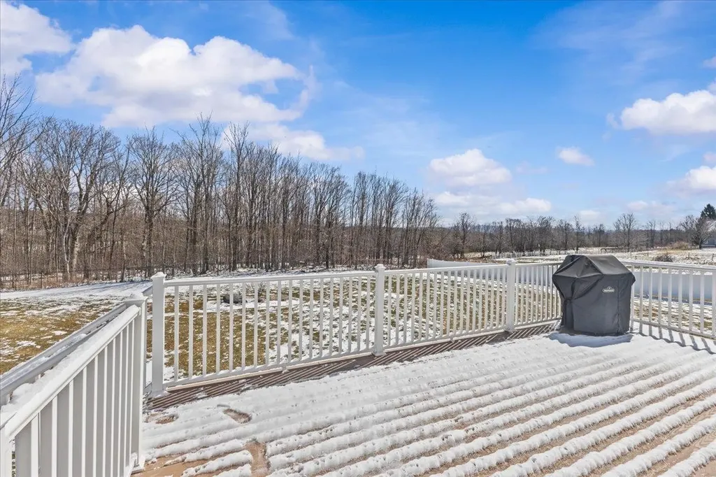 197 Old Stage Road Essex VT 05452