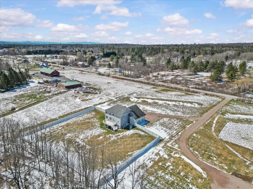 197 Old Stage Road Essex VT 05452