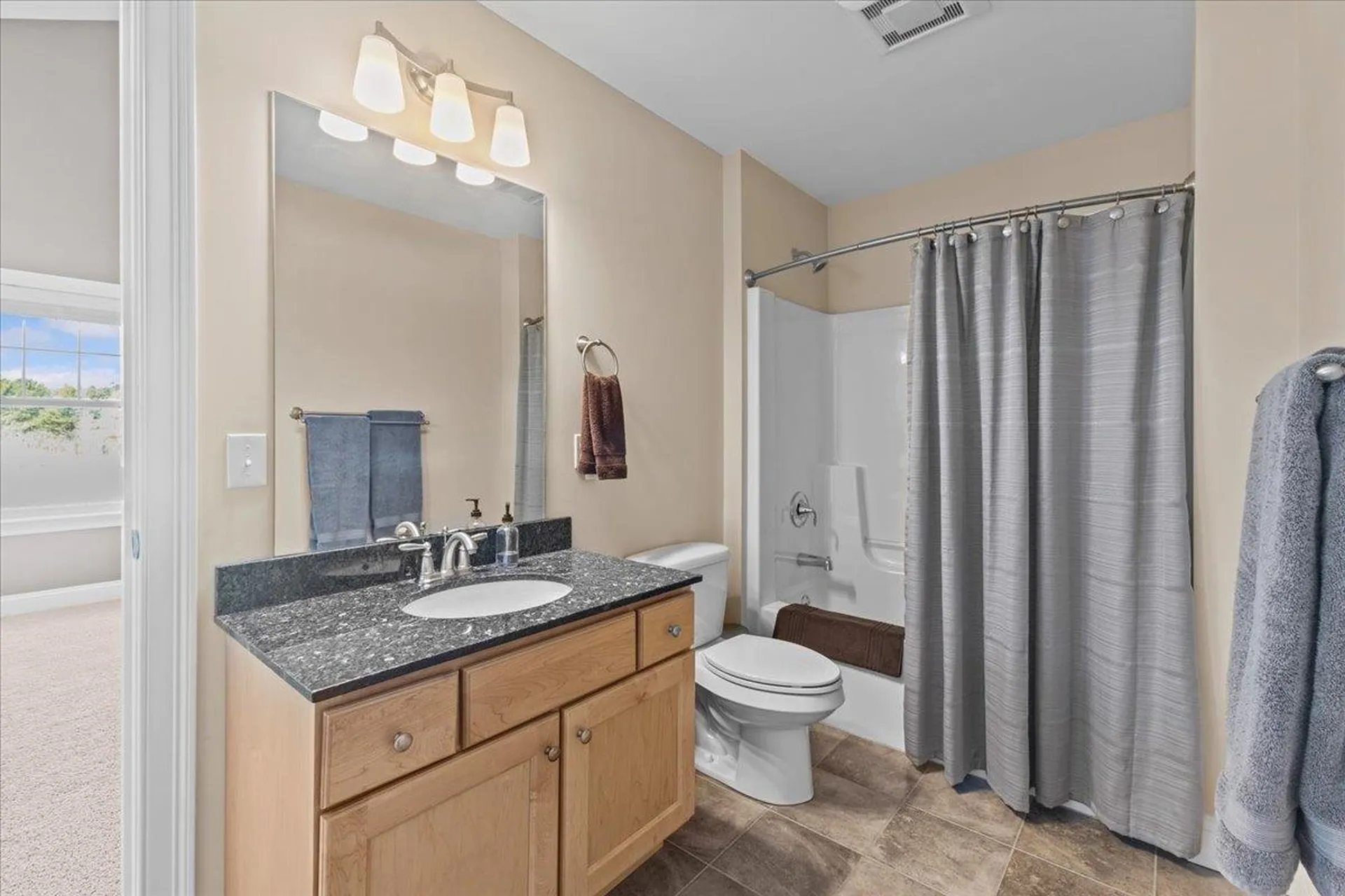 197 Old Stage Road Essex VT 05452