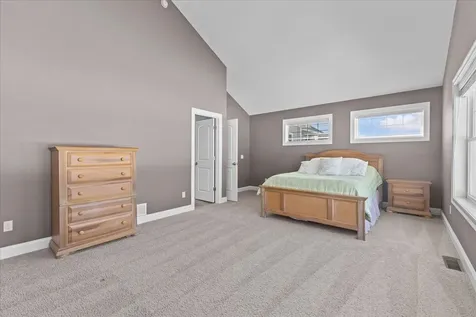 197 Old Stage Road Essex VT 05452