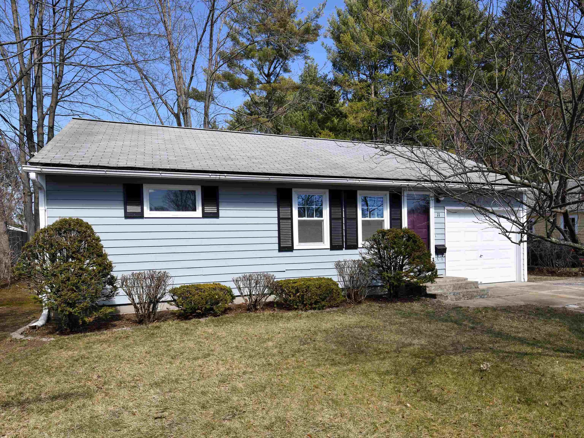 11 Roosevelt Street Keene NH 03431