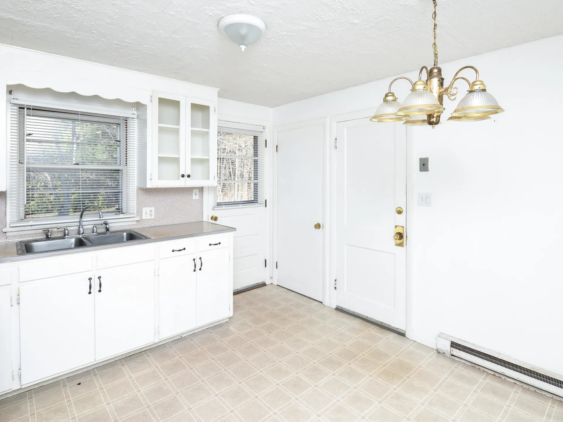 11 Roosevelt Street Keene NH 03431