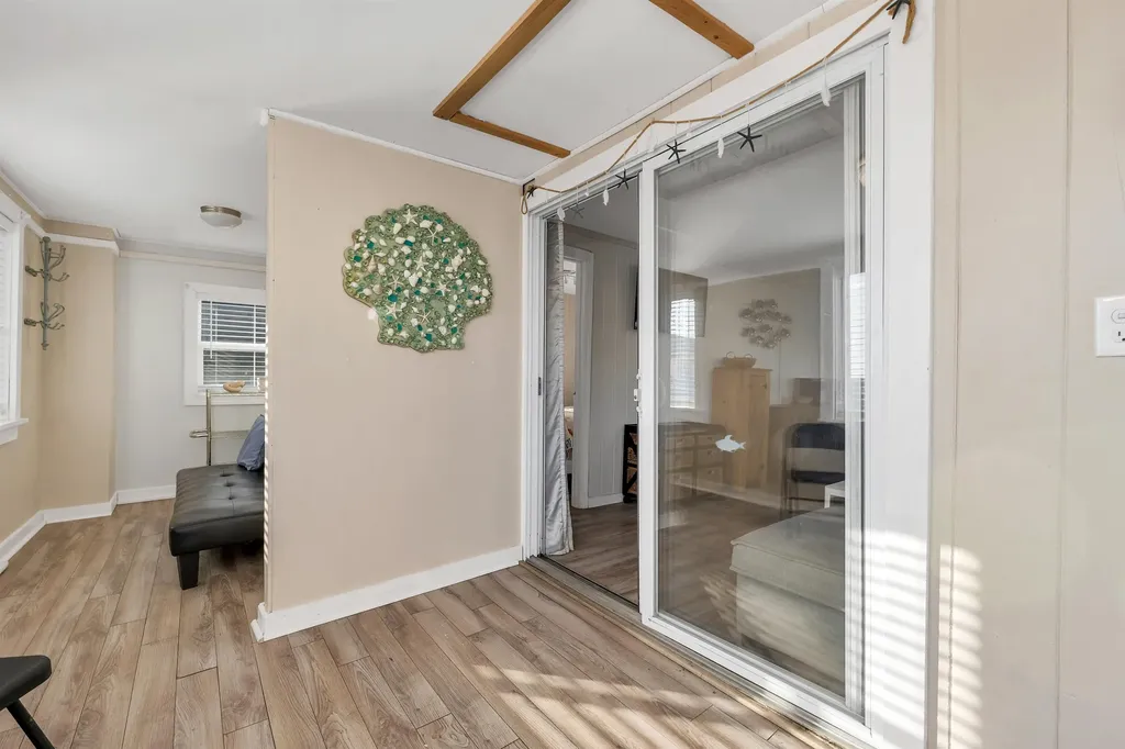 8 Island Path Hampton NH 03842