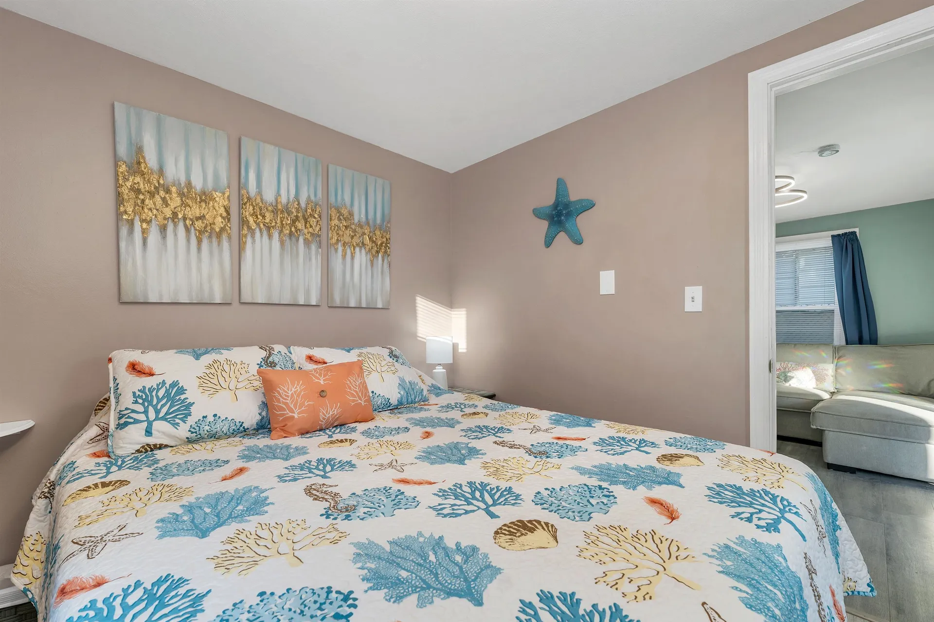 8 Island Path Hampton NH 03842