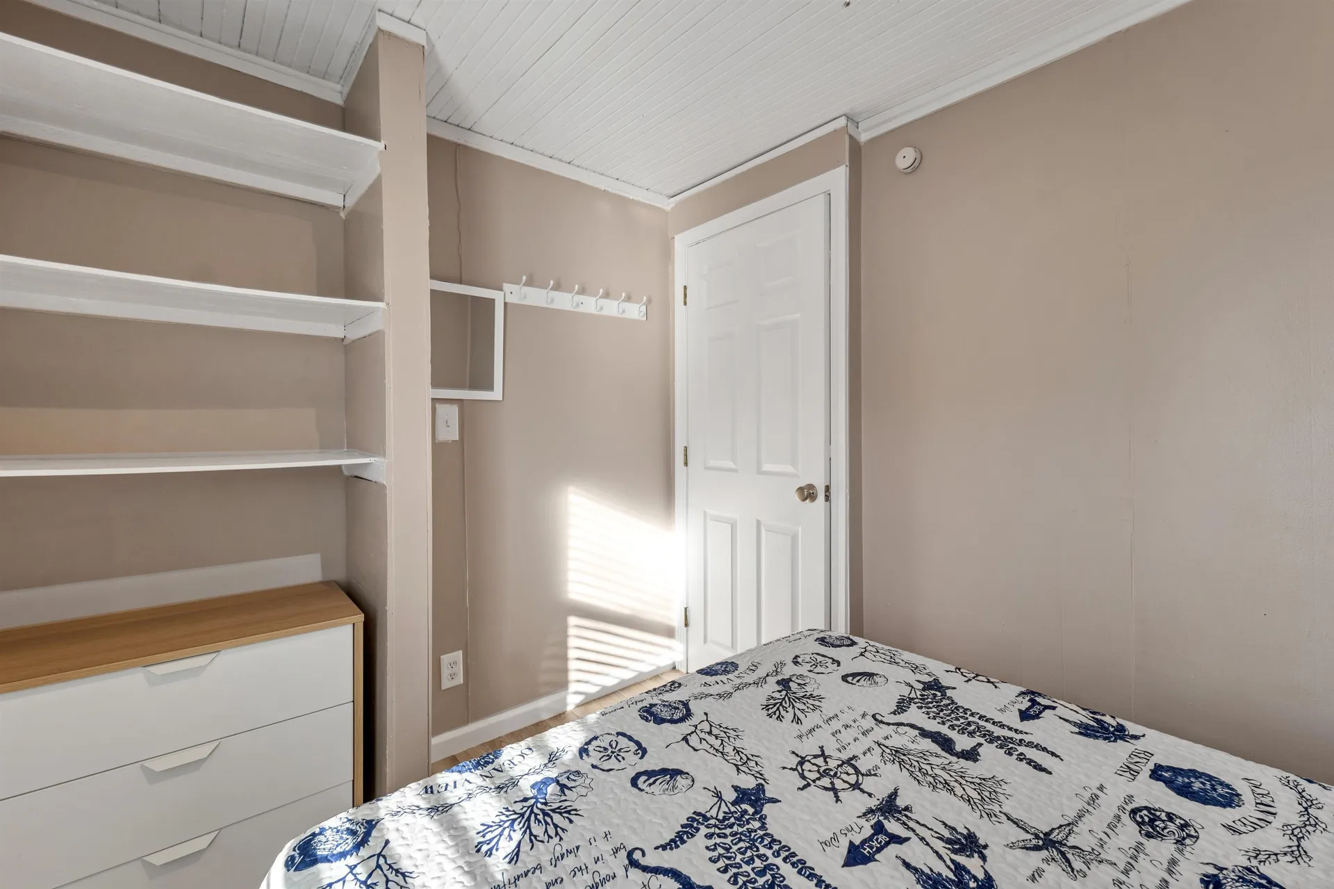 8 Island Path Hampton NH 03842