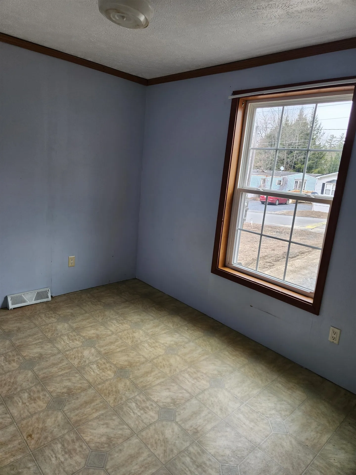 106 Lat Lane Swanzey NH 03446