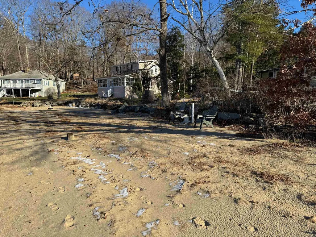 418 Narrows Road Barnstead NH 03225