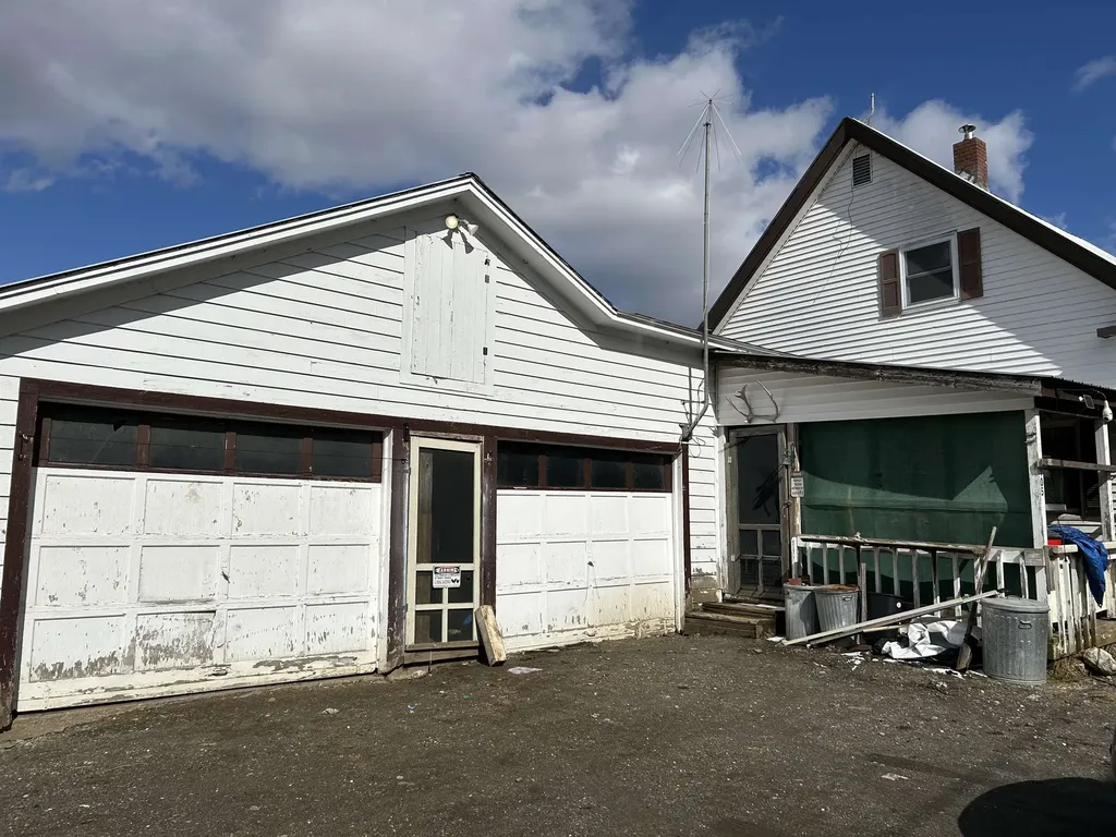 1105 Route 26 Colebrook NH 03576