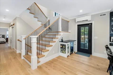 17 Wheeler Farm Road Bedford NH 03110-6130