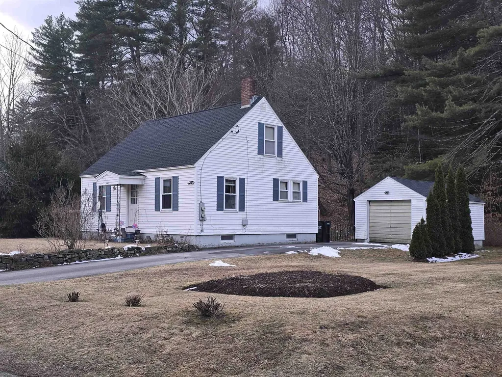 59 Weston Heights Windsor VT 05089