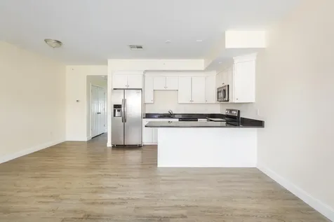 128 Ashworth Avenue Hampton NH 03842
