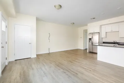 128 Ashworth Avenue Hampton NH 03842