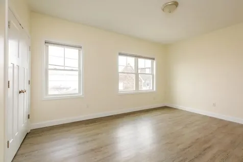 128 Ashworth Avenue Hampton NH 03842