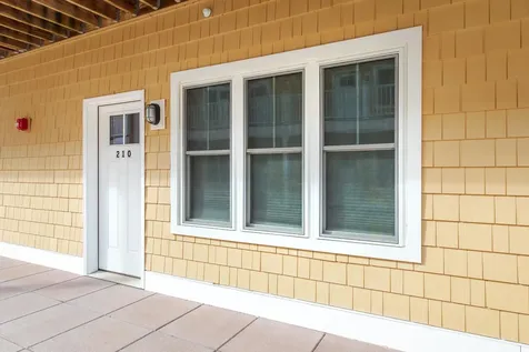 128 Ashworth Avenue Hampton NH 03842