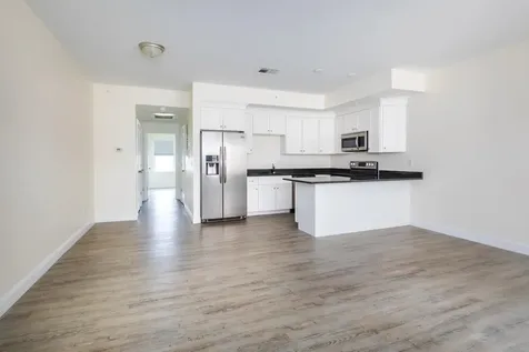 128 Ashworth Avenue Hampton NH 03842