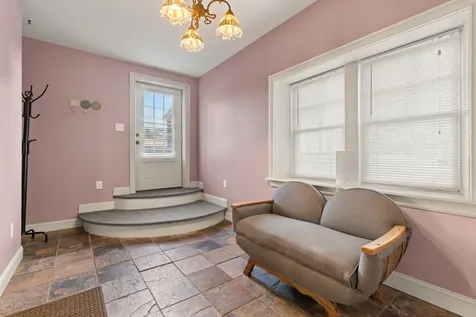 8 Pineview Drive Dover NH 03820