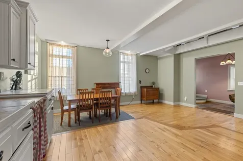 8 Pineview Drive Dover NH 03820