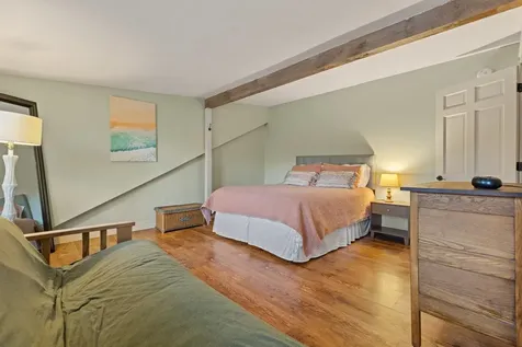 8 Pineview Drive Dover NH 03820