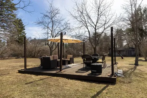 8 Pineview Drive Dover NH 03820