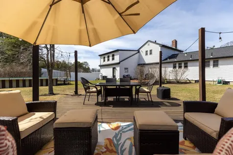 8 Pineview Drive Dover NH 03820