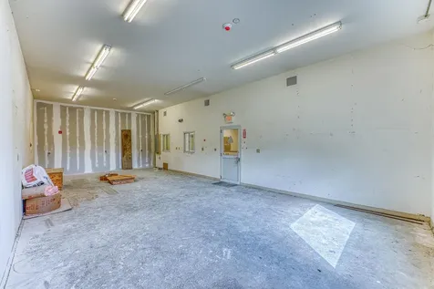 678 Meadow Street Littleton NH 03561