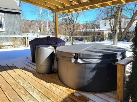 850 4th Avenue Berlin NH 03570