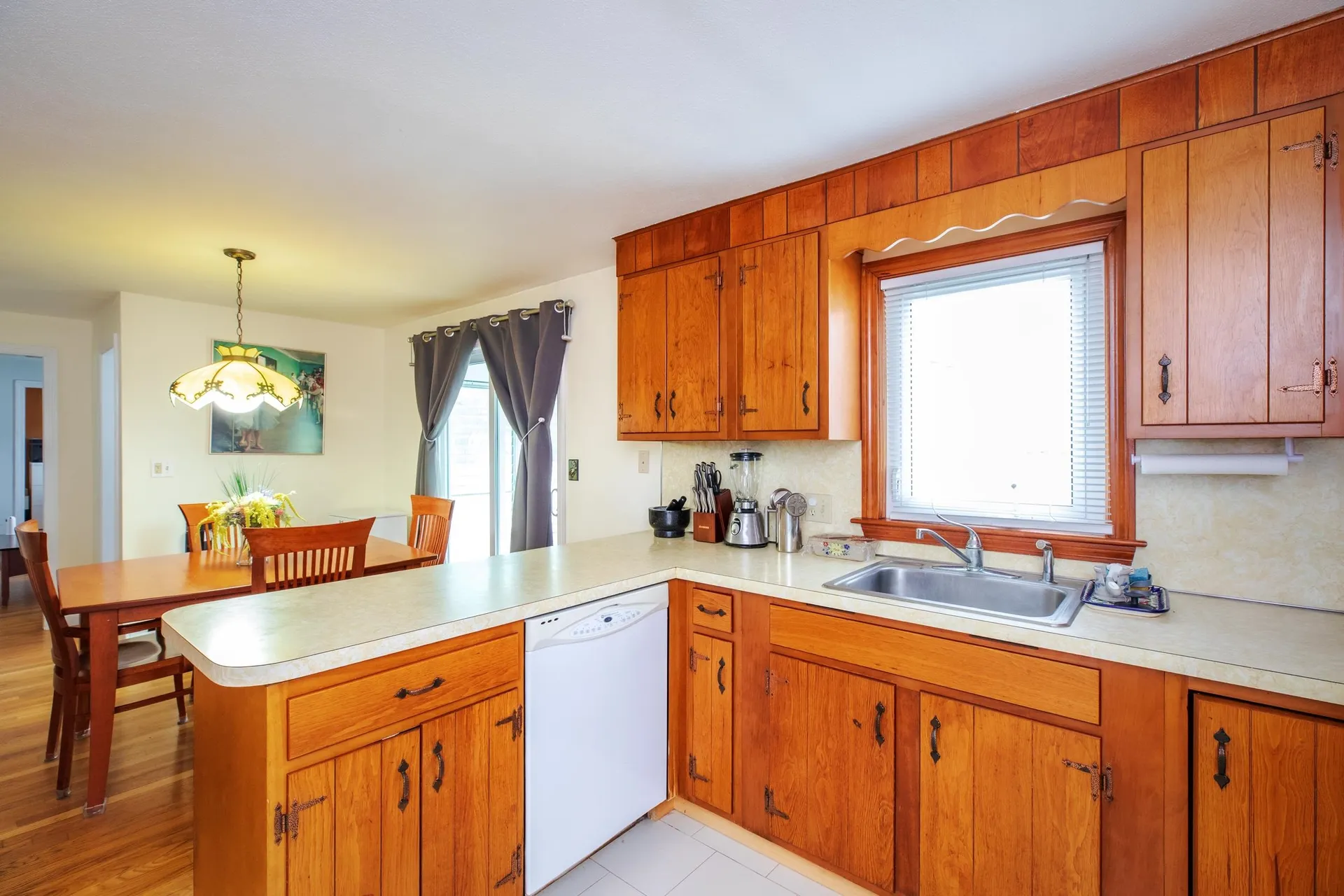 22 Thomsen Road Hampton NH 03842