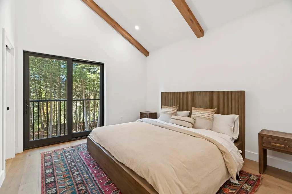 87A Slate Hill Road Stowe VT 05672